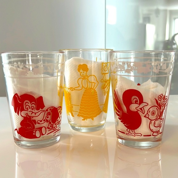 3 1950’s Swanky Swigs Hazel Atlas juice glasses - Picture 1 of 9